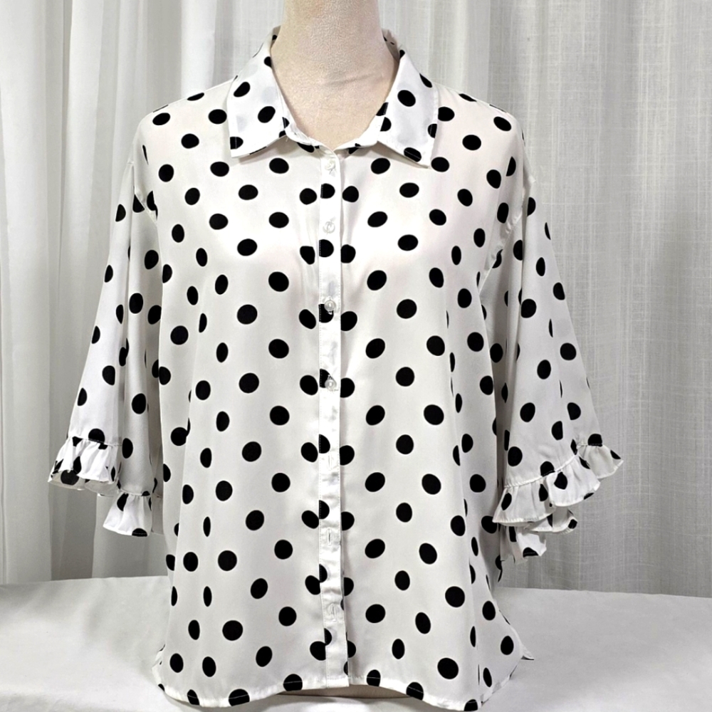 Zac & Rachel Polka Dot Women's Top - Black and White Size L